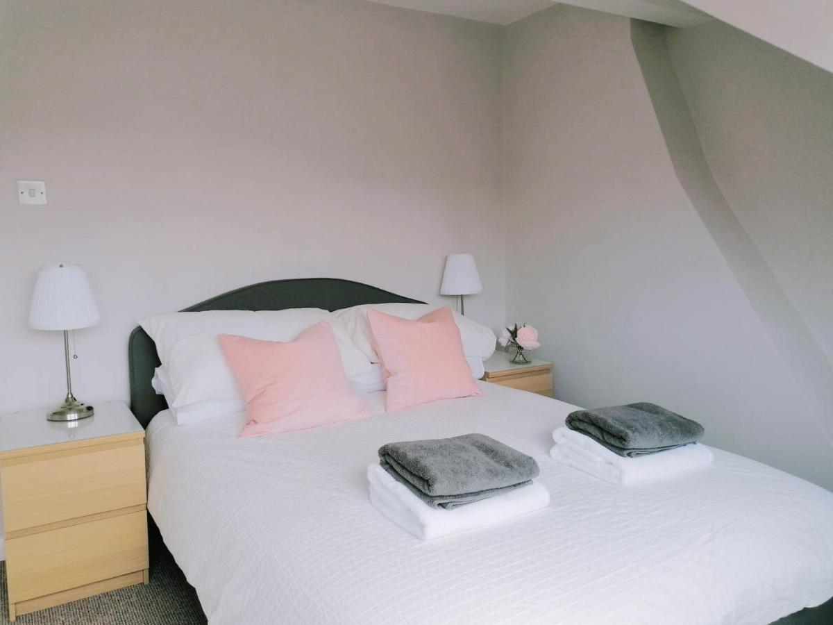 Sunset House - Whitby Townhouse Near The Sea Sleeps 8 Βίλα Εξωτερικό φωτογραφία